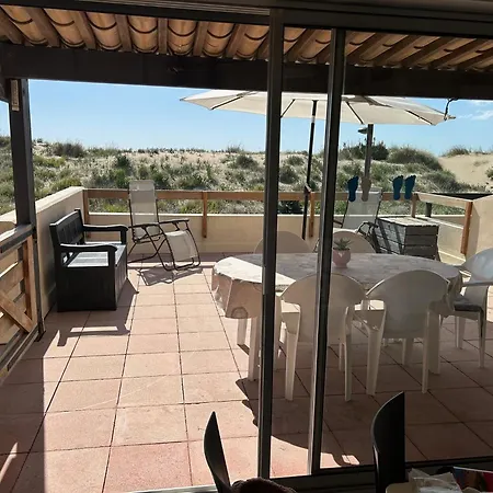 Mooie Plek Direct Aan Het In Zuid Frankrijk Apartman *